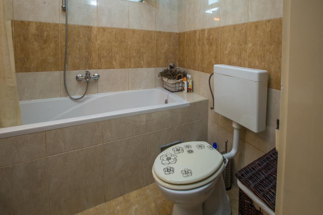Apartment Valerija Jesenice  Luaran gambar